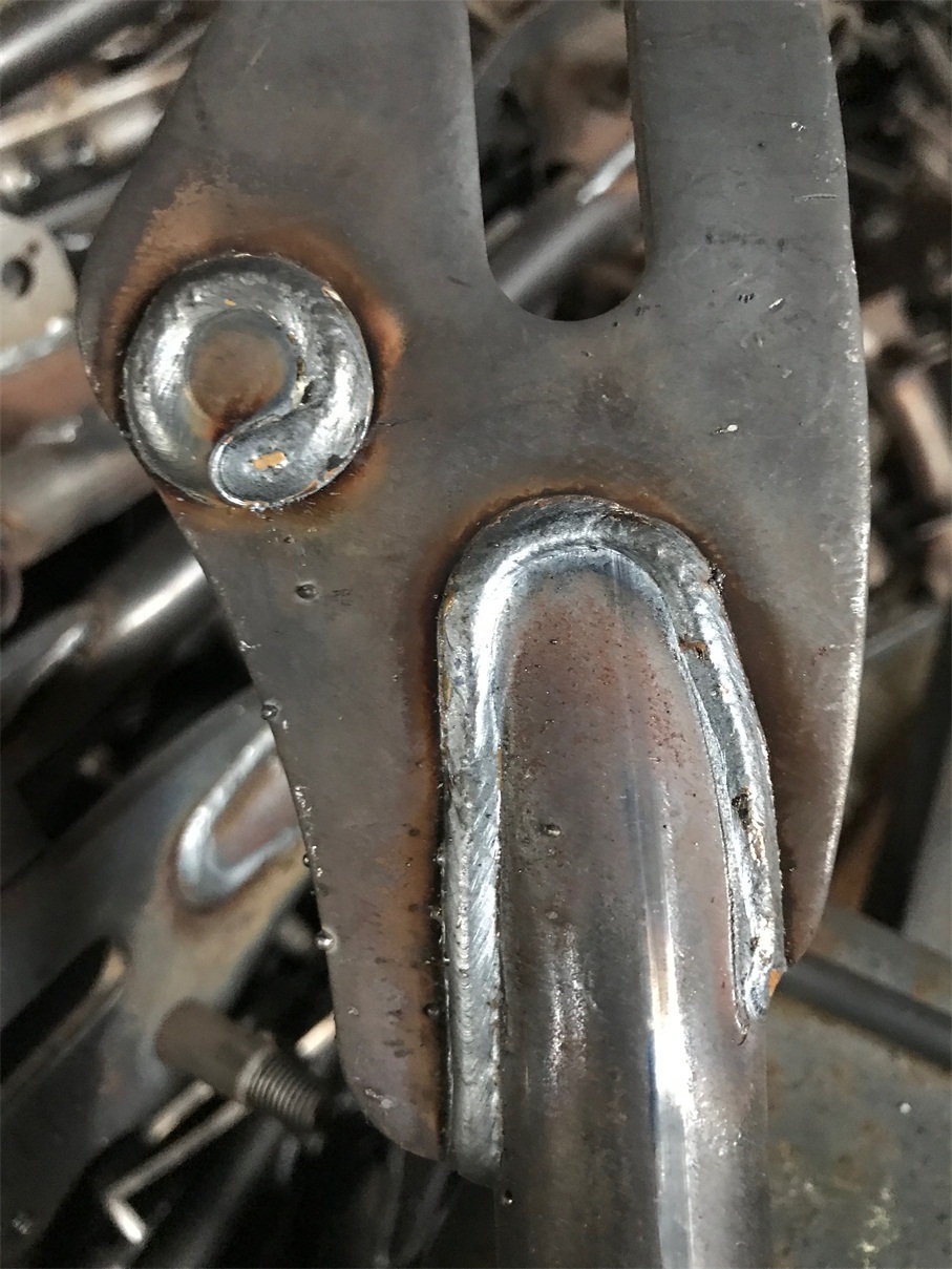 (2)